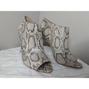 NWOT Charles Jourdan Paris Valentine ankle bootie open toe heels Sz 10